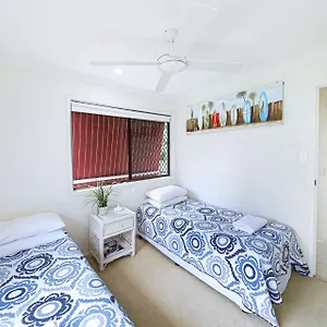 22-sorrento-avenue-coolum-beach-linen-supplied-pet.queenslandhotels.net/