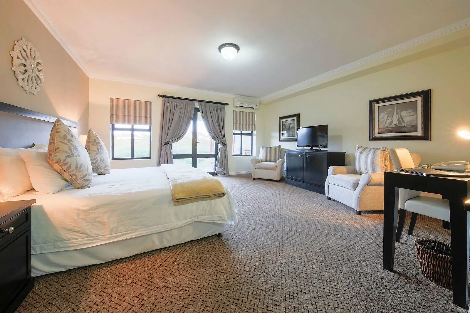 Lodge At Atlantic Beach Cape Town